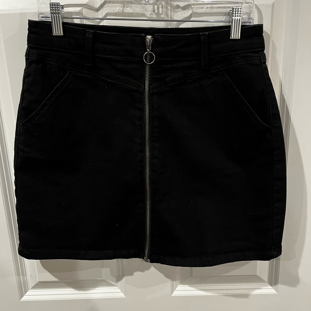 SO Black Zip Up Mini Skirt Size 13